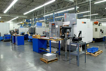 濰柴動(dòng)力使用浦豐柜業(yè)鉗工工作臺(tái)品質(zhì)升級